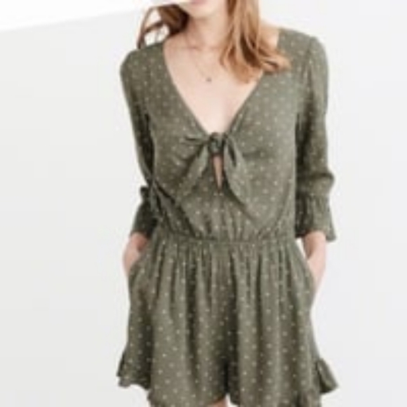 Abercrombie & Fitch Olive Green Knot Front Polka Romper in Small - Picture 1 of 7